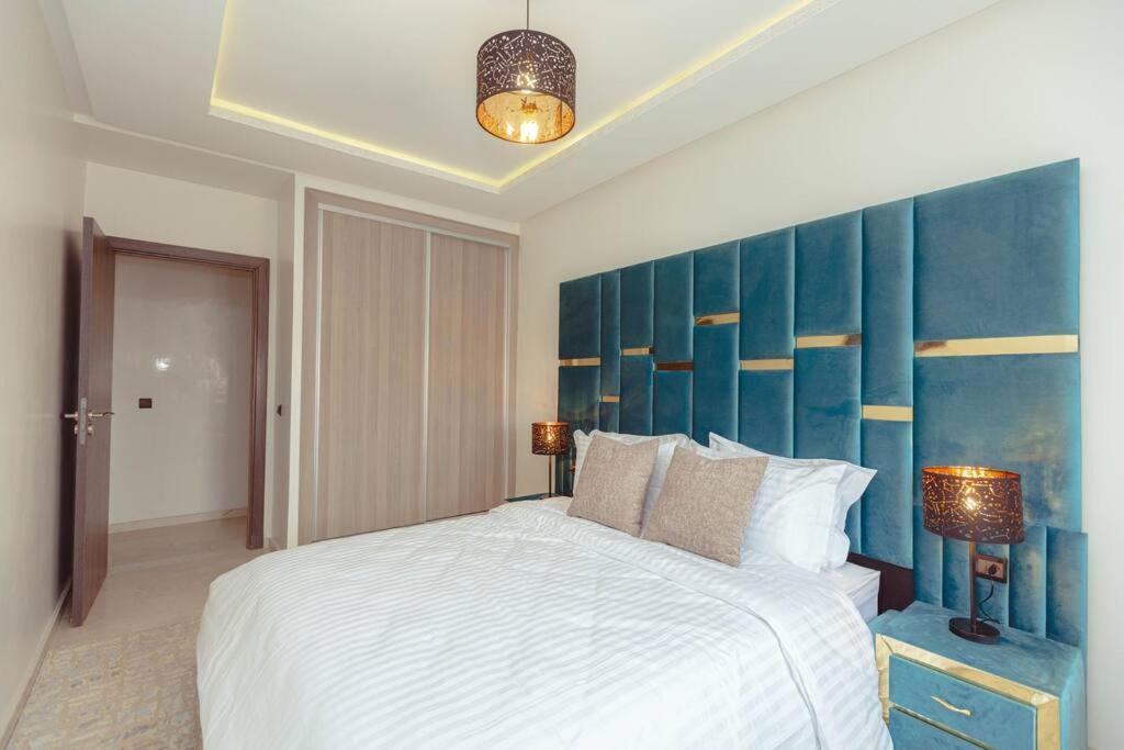 Cozy 2-Bedroom Apartment In Gueliz, Marrakech Marrakesh Extérieur photo