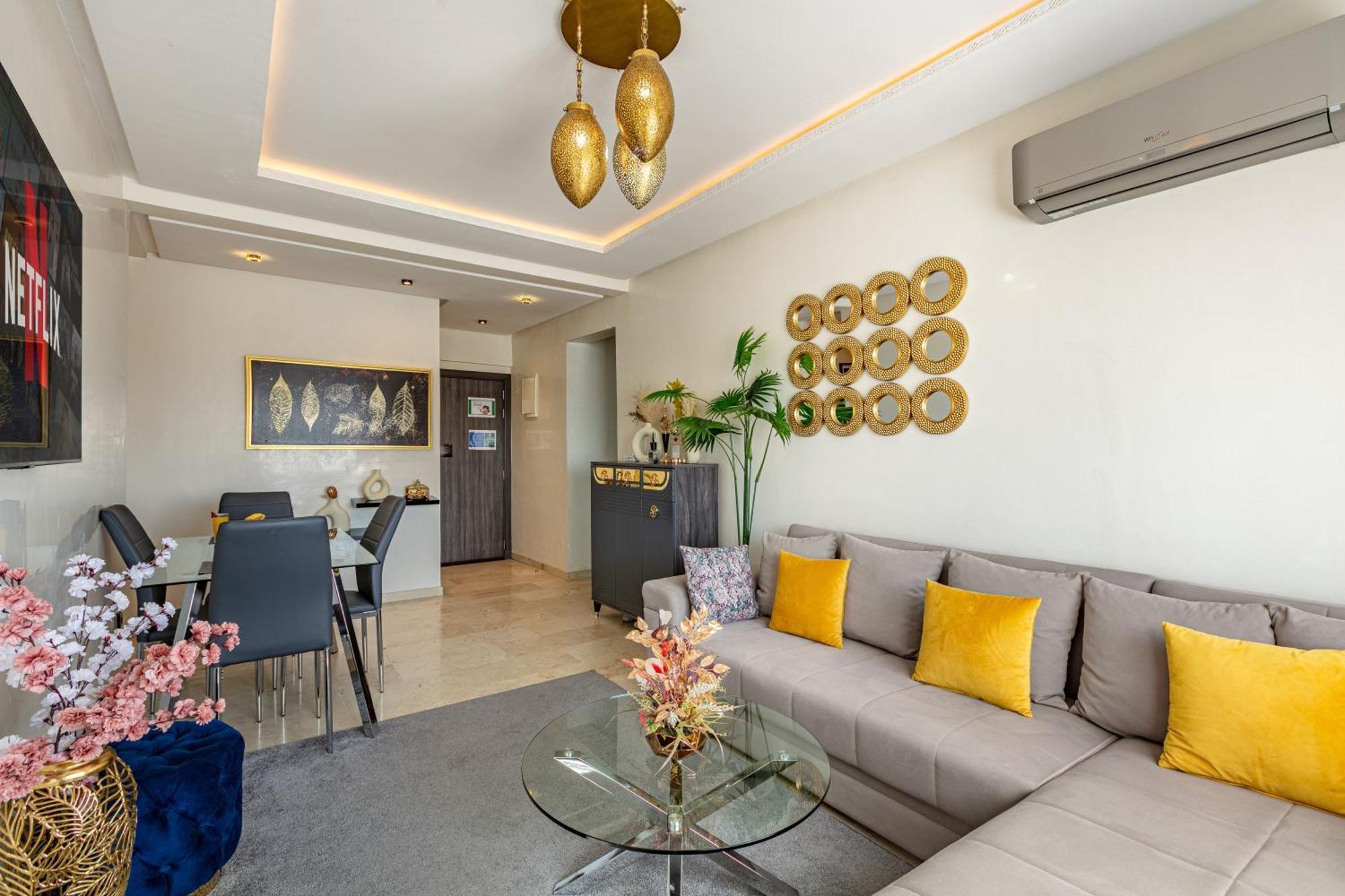 Cozy 2-Bedroom Apartment In Gueliz, Marrakech Marrakesh Extérieur photo